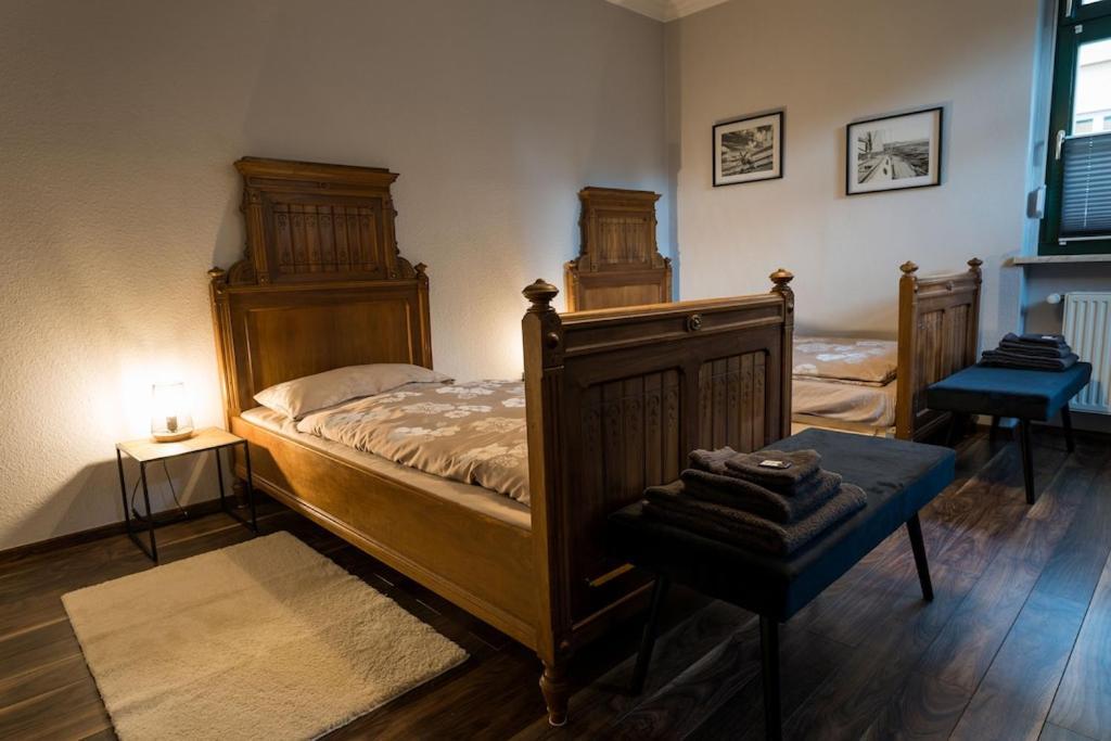 Ferienwohnung Am Schloss: Elbe-Nahe Unterkunft mit Schlossblick Barby Exterior photo